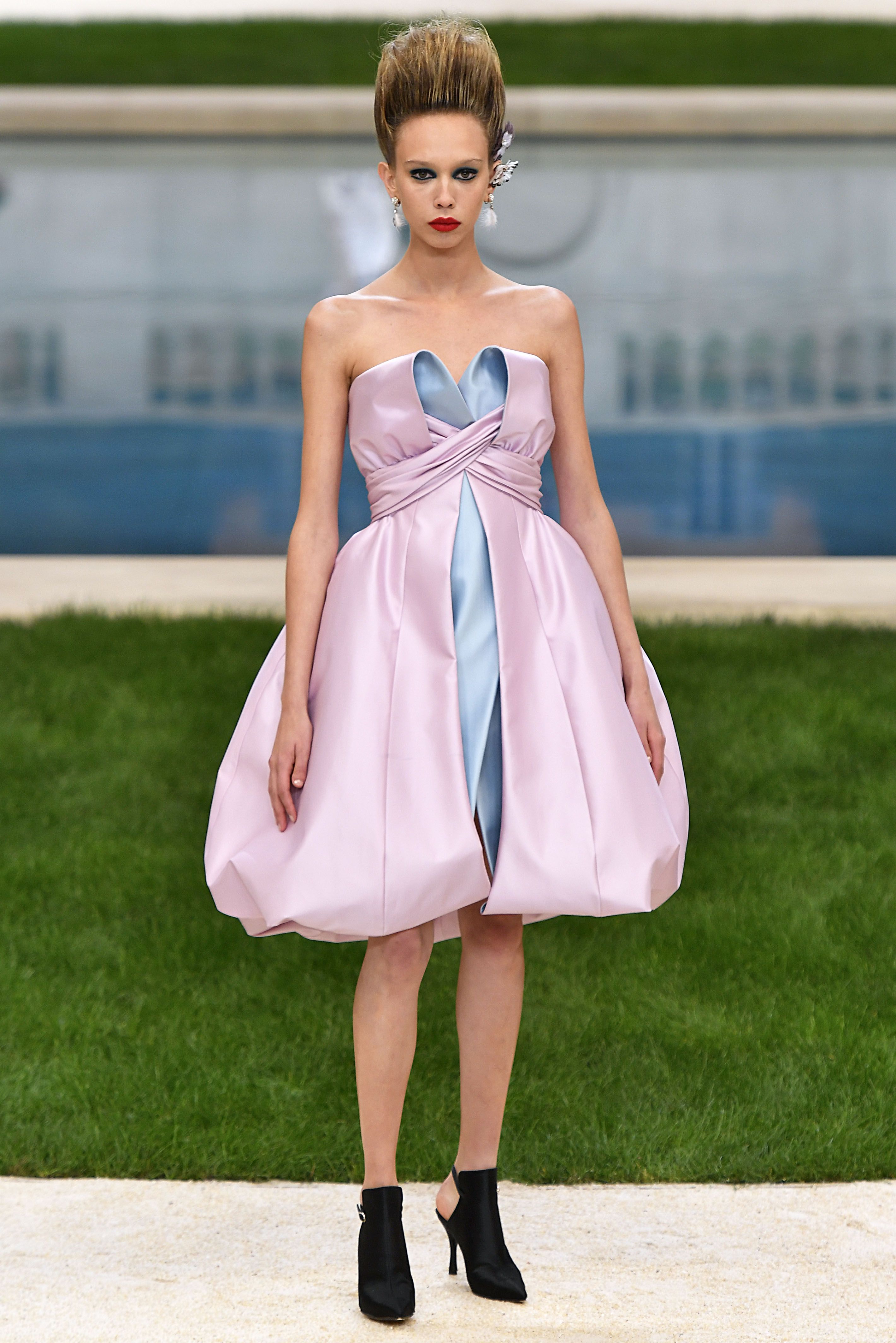 Chanel : Runway - Paris Fashion Week - Haute Couture Spring Summer 2019 Chanel : Runway - Paris Fashion Week - Haute Couture Spring Summer 2019