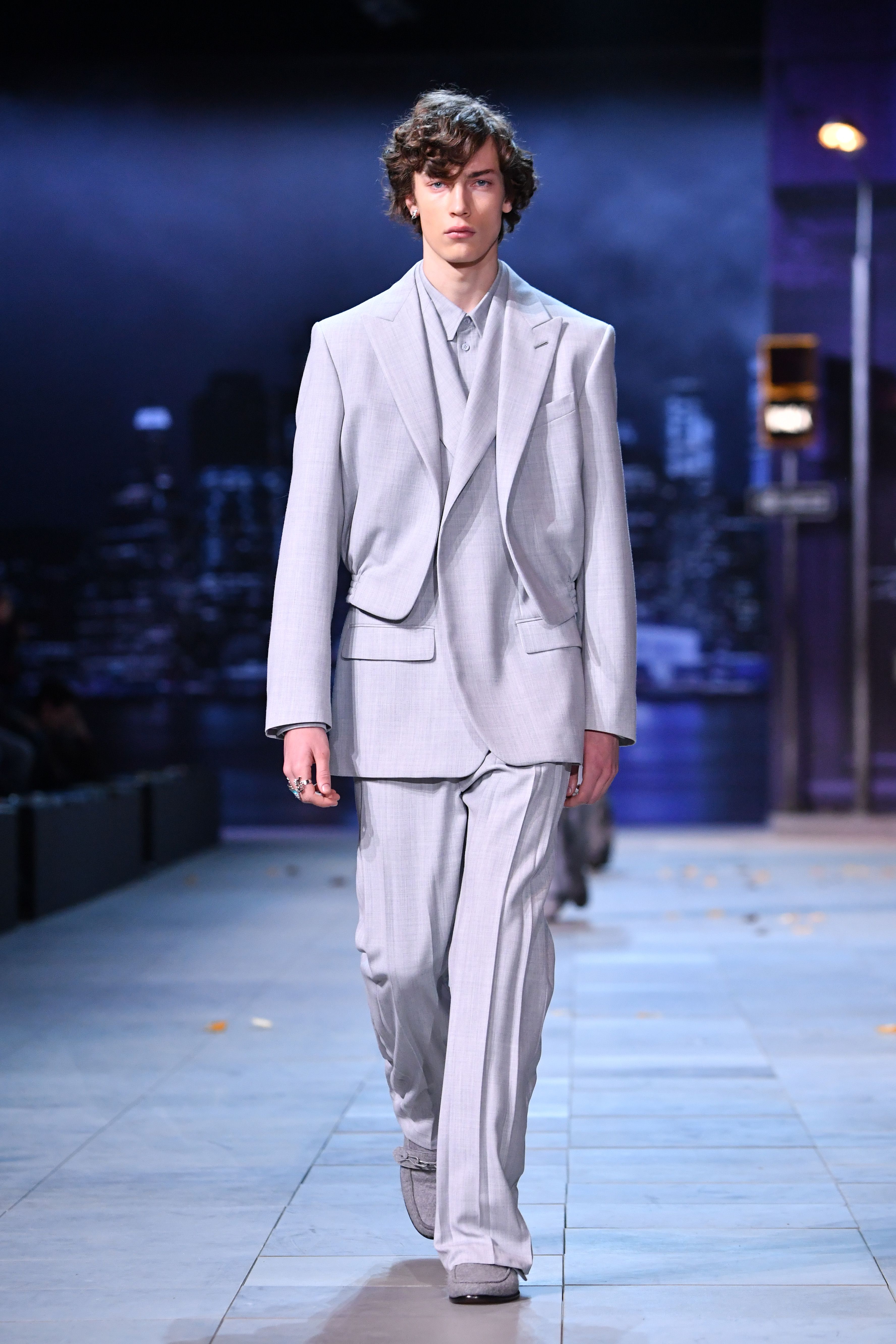 Louis Vuitton : Runway - Paris Fashion Week - Menswear F/W 2019-2020 Louis Vuitton : Runway - Paris Fashion Week - Menswear F/W 2019-2020