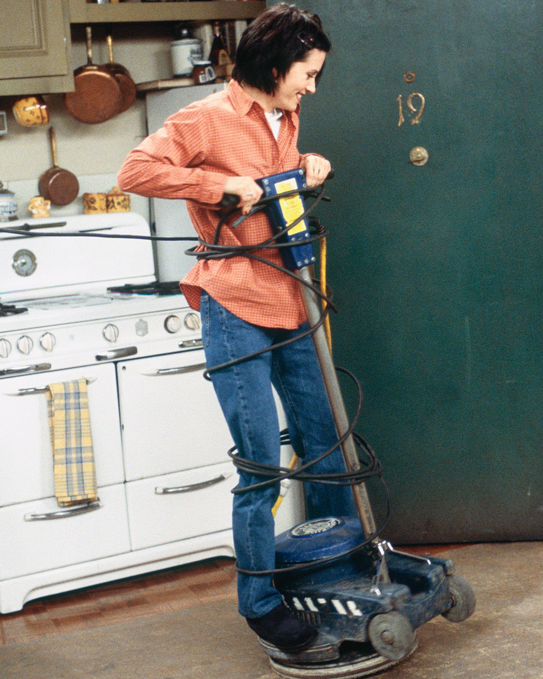 Courtney Cox-Monica-Friends Courtney Cox-Monica-Friends