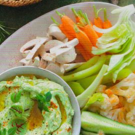 Крудите-с-хрустящими-овощами,-домашними-чипсами