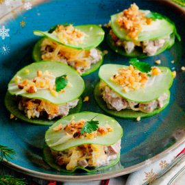 Закуска-из-редьки-с-языком-и-орехами