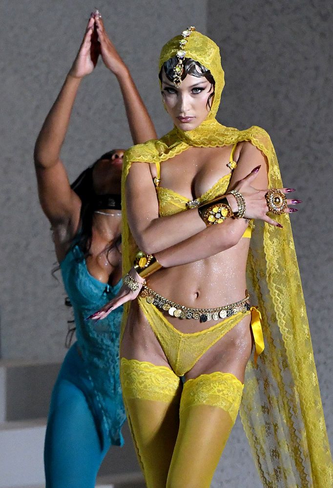 Savage X Fenty Show Presented By Amazon Prime Video - Inside Savage X Fenty Show Presented By Amazon Prime Video - Inside