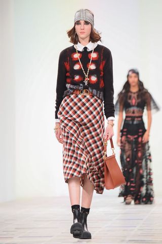 Dior : Runway - Paris Fashion Week Womenswear Fall/Winter 2020/2021