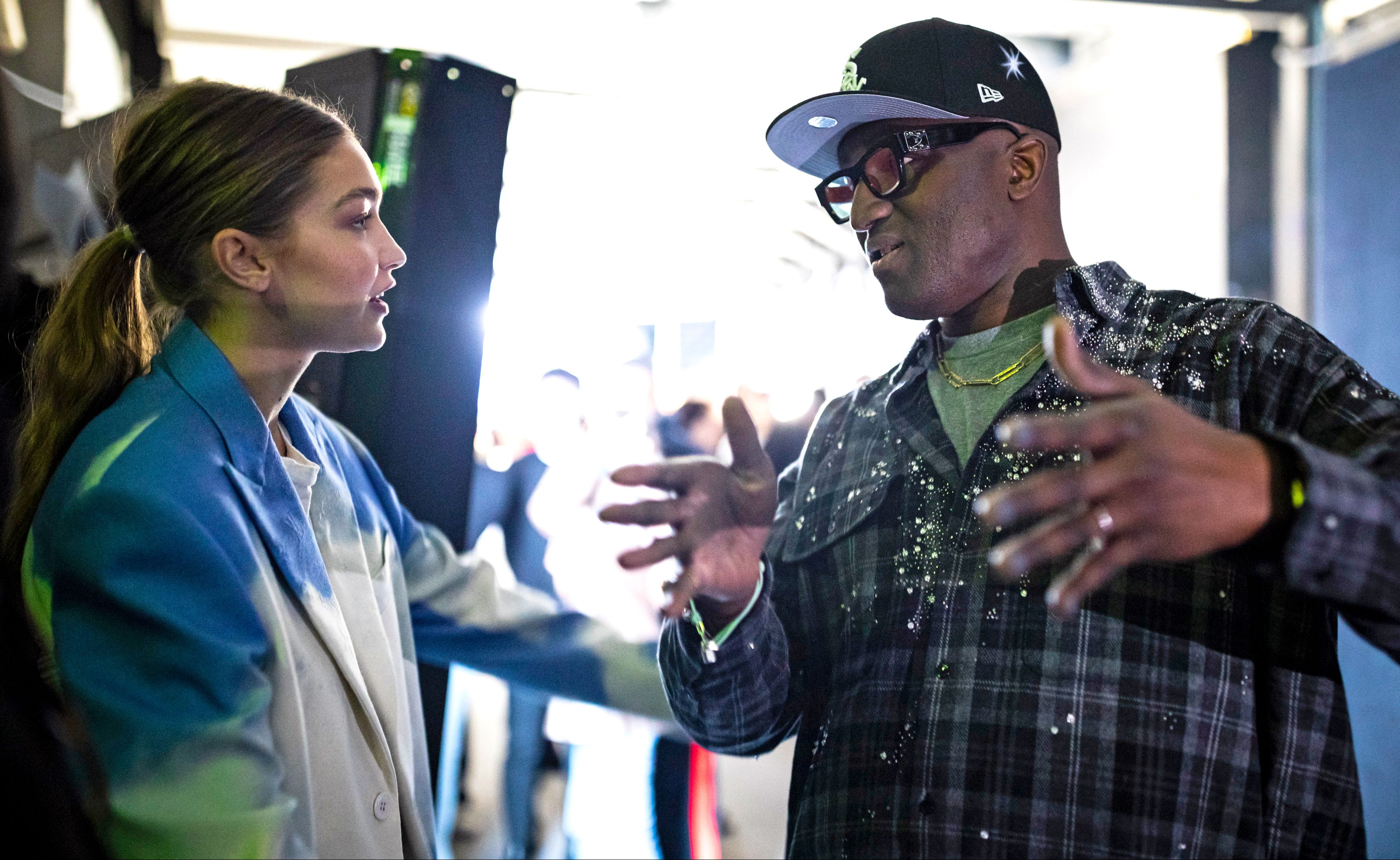 abloh backstage with gigi hadid before the off white fall 2020 show