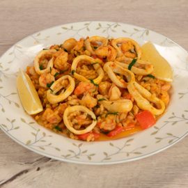 Паэлья-с-морепродуктами Паэлья