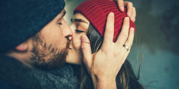 Как женщина передает энергию мужчине? И как мужчина может передать энергию женщине?