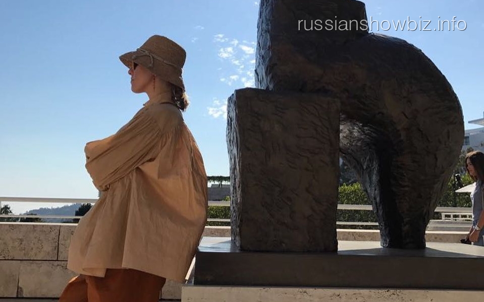 Собчак пригласила Шнурова и Познера на дебаты