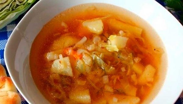 Куриный-суп-с-капустой Куриный суп