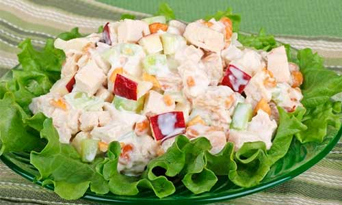 Салат-из-птицы-с-яблоками Салат из птицы