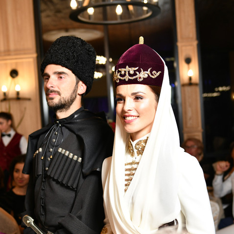 Сати Казанова показала первые фото со свадьбы