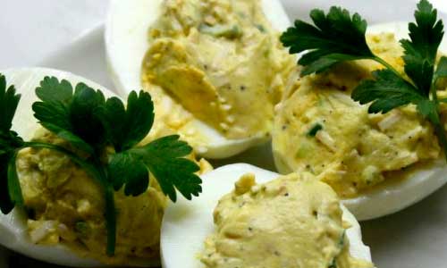 Яйца с пюре из кур