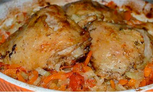 Жареная-курица-на-овощной-подушке на овощной подушке