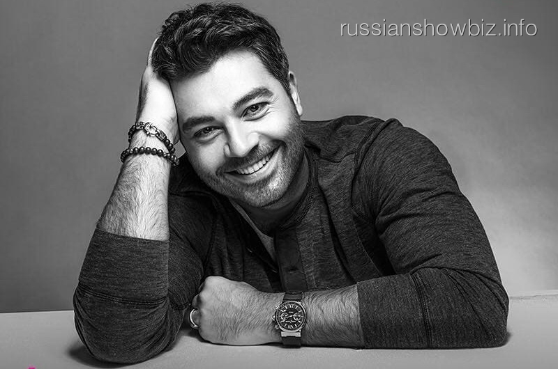 Алексей Чумаков написал книгу