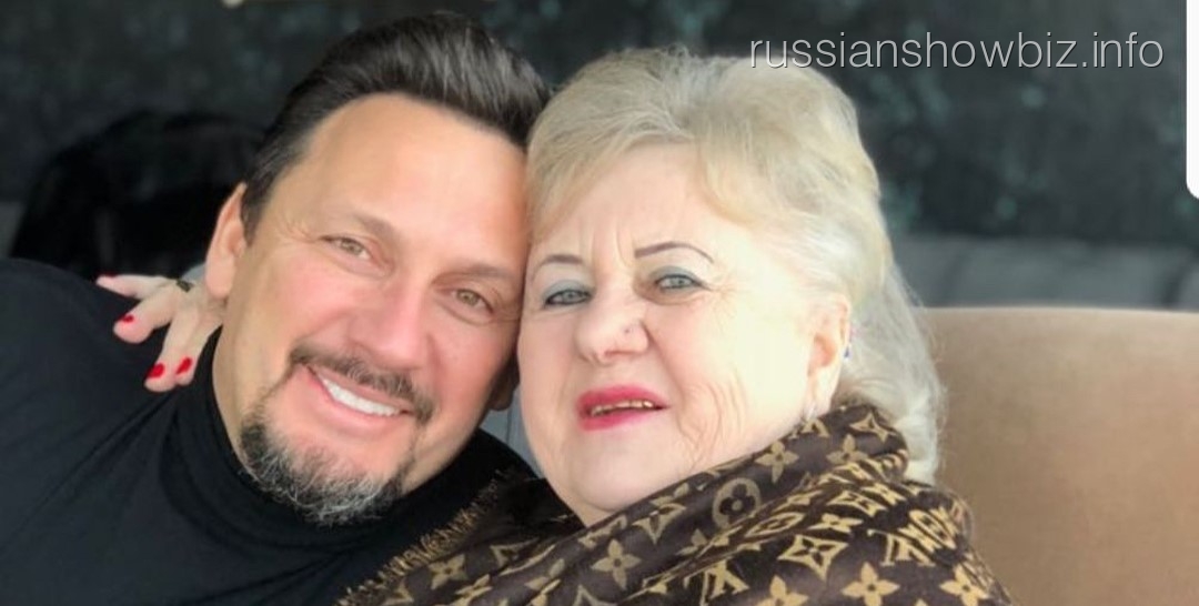 Стас Михайлов трогательно поздравил мать с Днем рождения