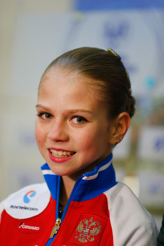 13-летняя спортсменка из России стала первой в мире фигуристкой, исполнившей четверной лутц