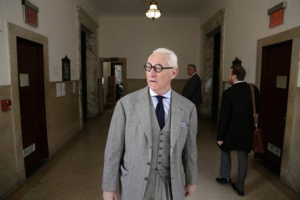 Что можно сказать о политике советник Трампа Роджер Стоун. Но Стиль Его Знания? Выбором.