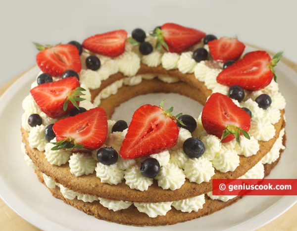 Ореховый Торт со Сливочным Кремом