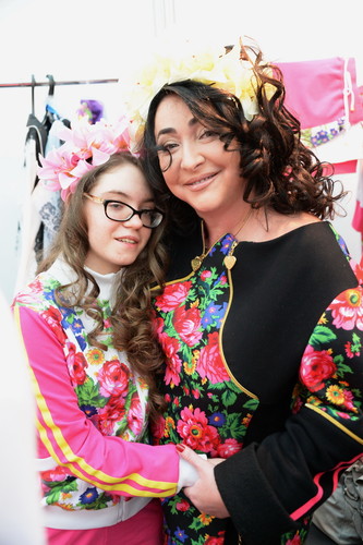 «Еву привлекают мозги»: Лолита рассказала о личной жизни 20-летней дочери