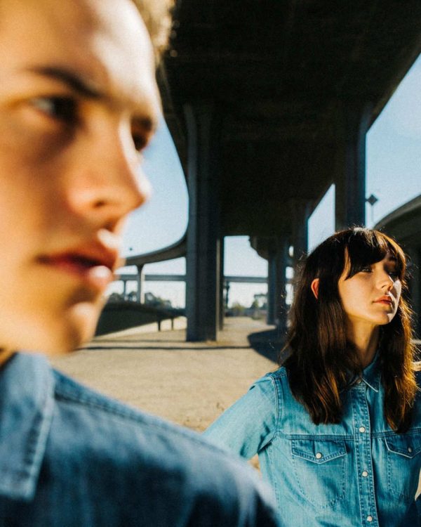 Дилан и Коул Спраус объединить силы для нового бренда кампании Дж