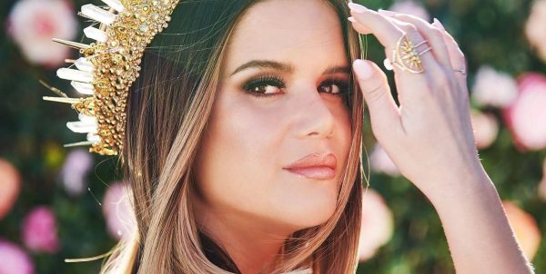 Редакция журнала Elle: городской пляж