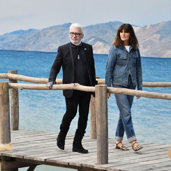 Виржини виар удастся Карл Лагерфельд в Шанель