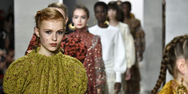 Все лучше выглядит из Нью-Йорке Неделя моды