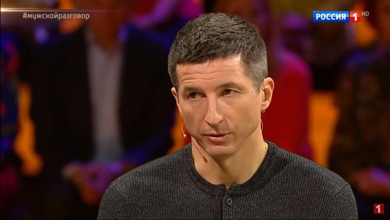 Евгений Алдонин вспомнил, как Юлия Началова ушла к Александру Фролову, а затем переписала на него полквартиры, купленной для дочери