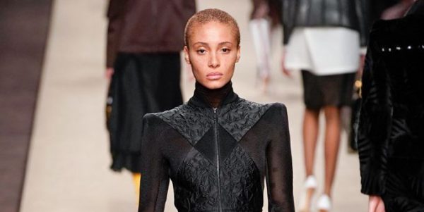 Фенди будет платить дань Карлу Лагерфельду на следующий показ