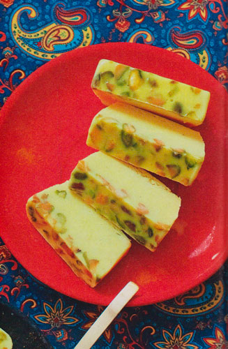 КУЛФИ, ДОМАШНЕЕ МОРОЖЕНОЕ С ПРЯНОСТЯМИ