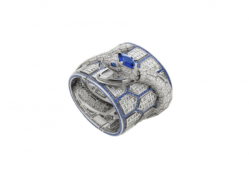 Как выглядят новые и самые дорогие часы Bvlgari