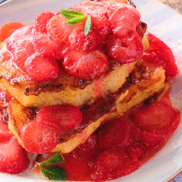 ФРАНЦУЗСКИЕ ГРЕНКИ С КЛУБНИКОЙ