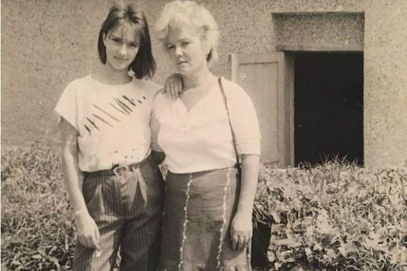 Лера Кудрявцева призналась, что в детстве была пацанкой, которая дралась с мальчишками и выпивала