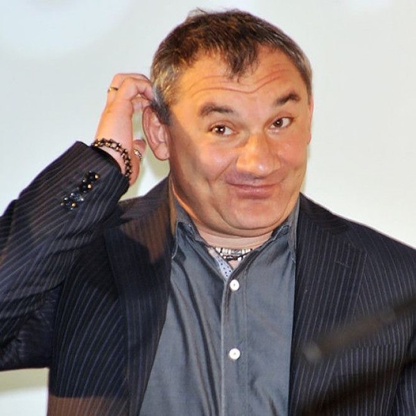 СМИ: у 57-летнего Николая Фоменко родился пятый ребенок