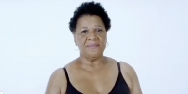 Элис Мари Джонсон делает ее дебют моделирования в корректирующее белье Ким Кардашян ‘снимает’