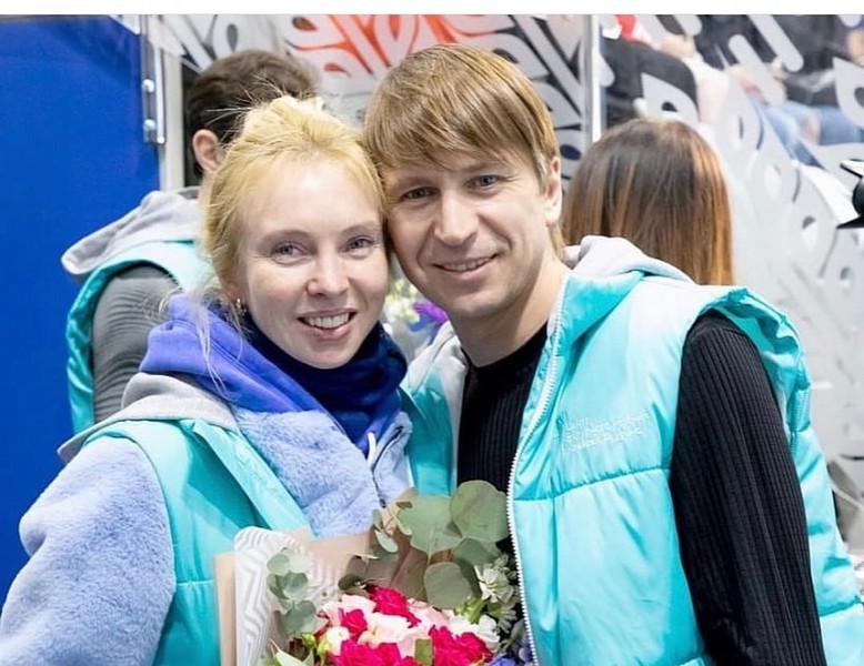 Перенесшая операцию  Татьяна Тотьмянина улетела отдыхать в Париж с детьми