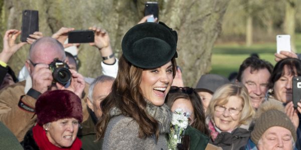 Кейт Миддлтон надела идеальный бизнес-кэжуал Майкл Корс платье