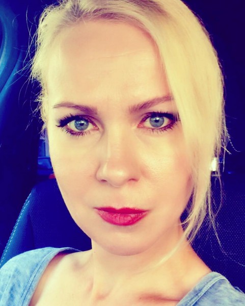 «Чтобы не смогла отказаться»: Светлана Чуйкина рассказала, что муж сделал ей предложение на кладбище