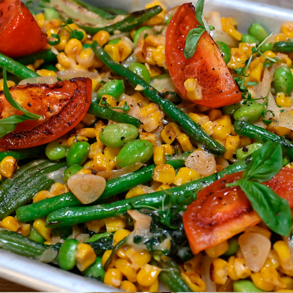 Суккоташ-с-кукурузой,-фасолью,-томатами-и-моцареллой Суккоташ-с-кукурузой