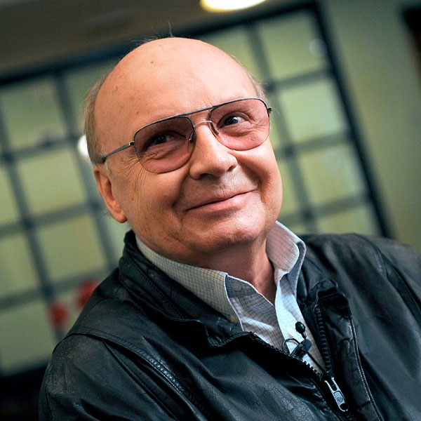 Скончался-Андрей-Мягков Андрей Мягков