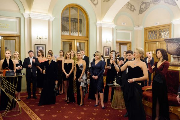 Светлана Бондарчук, Снежана Георгиева и другие звезды попали на закрытый показ новых украшений Bvlgari