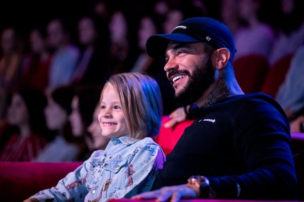 Ты как я» снялись Тимати и его дочь Алиса Тимати с дочкой принял участие в шоу Шепелева