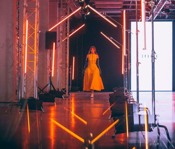MERCEDES-BENZ-FASHION-WEEK-RUSSIA-СТАЛА-ФИНАЛИСТОМ-ДВУХ-МЕЖДУНАРОДНЫХ-ПРЕМИЙ-В-ОБЛАСТИ-СОЦИАЛЬНЫХ-МЕДИА-И-DIGITAL-ТЕХНОЛОГИЙ MERCEDES-BENZ FASHION WEEK RUSSIA