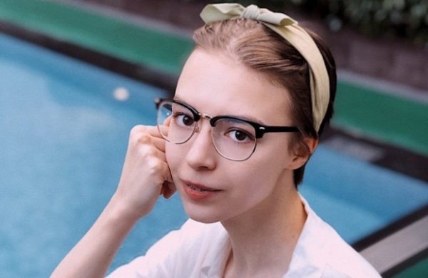 «Называйте меня мужчиной»: дочь Ефремова дала себе новое имя