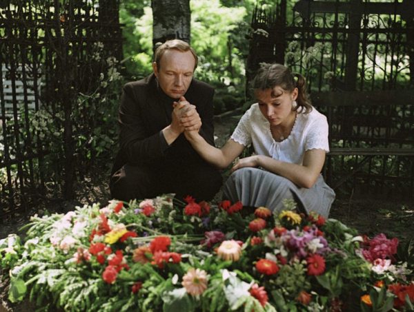 Вдове Андрея Мягкова собирают деньги на жизнь