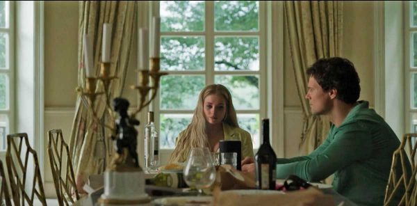 3 Асмус и Козловский вместе снялись в сериале: первые кадры Актеры исполнили главные роли в многосерийном драмеди «Люся»