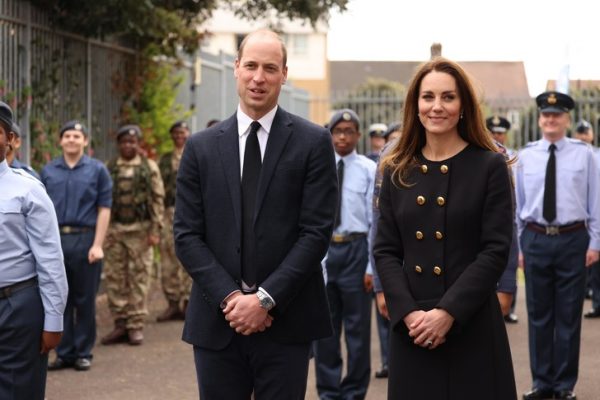 Назойливая теща: принц Уильям поссорил Кейт Миддлтон с мамой