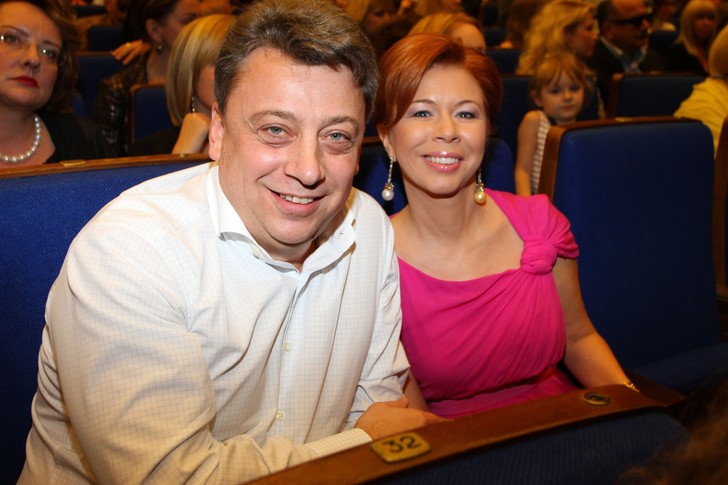 Дмитрий Галкин с супругой
