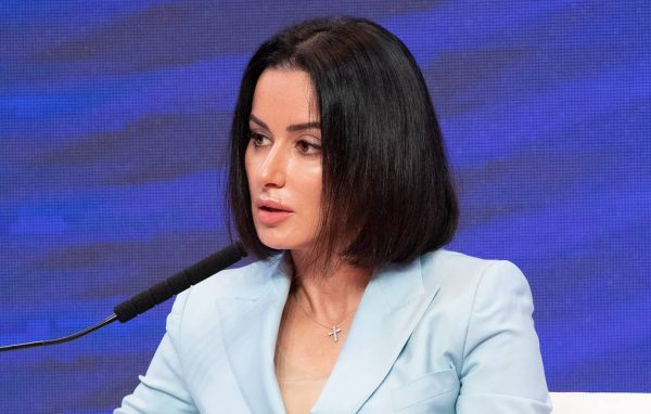 Тина Канделаки защитила Екатеринбург в спор Владимира Соловьева с горожанами