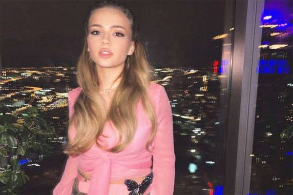 Валя Карнавал пожаловалась на приставания комика Верещагина