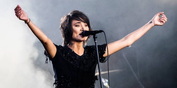 Земфира опубликовала видеоклип на новую песню «Мясо» о событиях на Украине